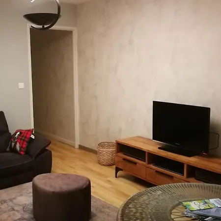 Confortable 40m2 En Centre Verdun-sur-Meuse